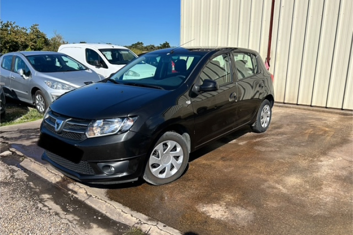 DACIA SANDERO