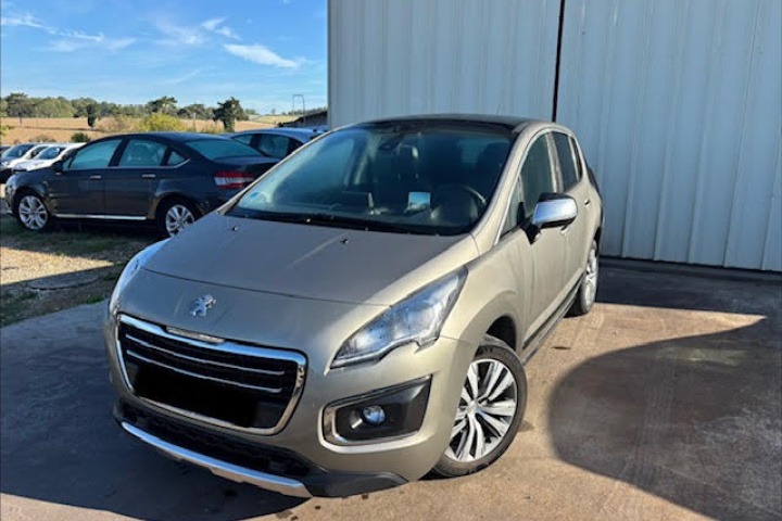 PEUGEOT 3008