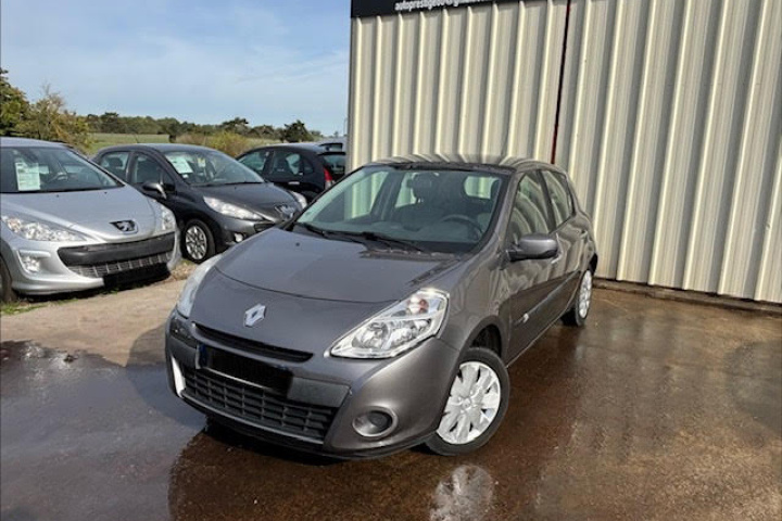 RENAULT CLIO III