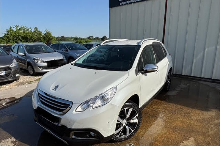 PEUGEOT 2008